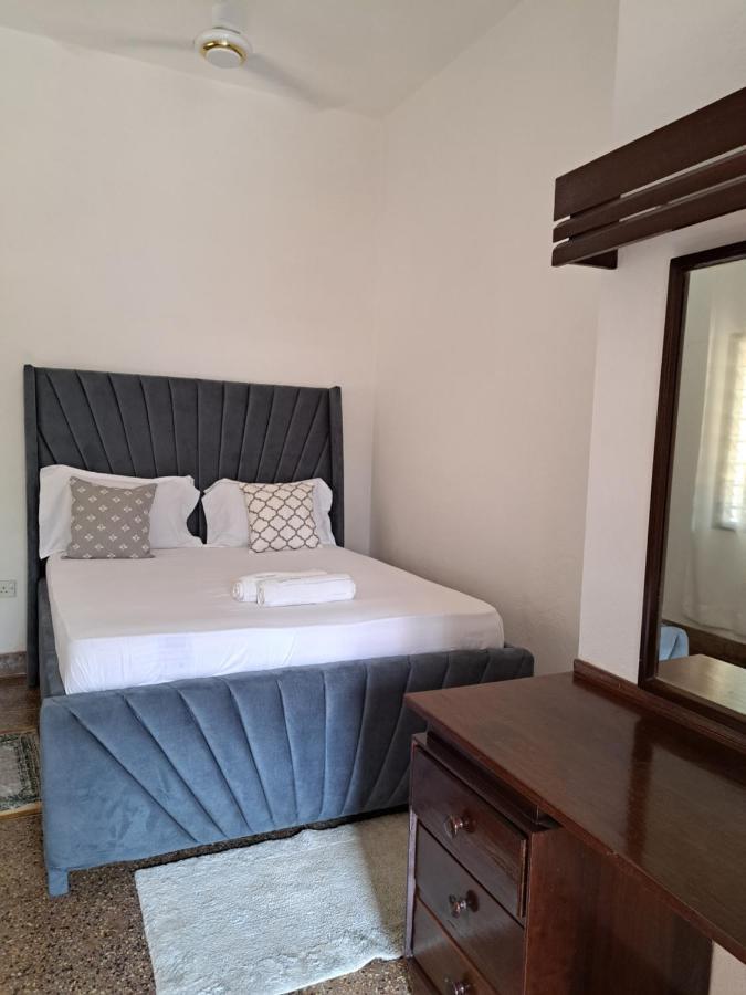 Halisi Stays 1Bed Near Sgr/Airport مومباسا المظهر الخارجي الصورة